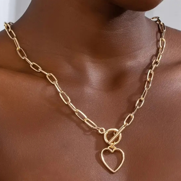 Gold Tone Chunky 20" Chain Necklace Heart - Picture 1 of 2